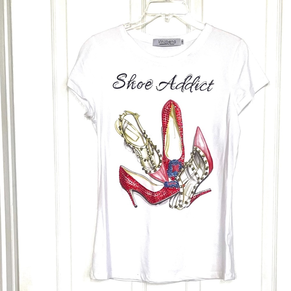 Women's T-Shirt size M -  NEW ITEM